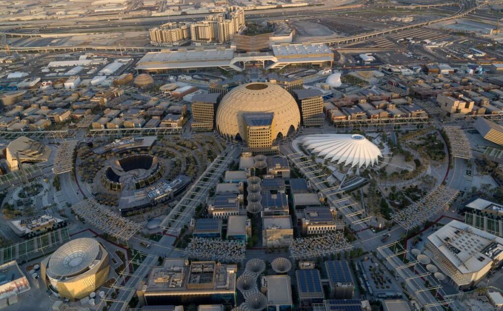 5 Best Locations to Invest in Dubai for High ROI