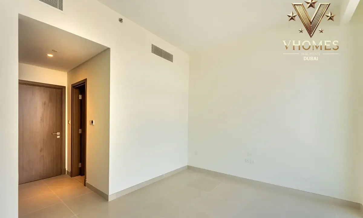 Canal Front Residences 16