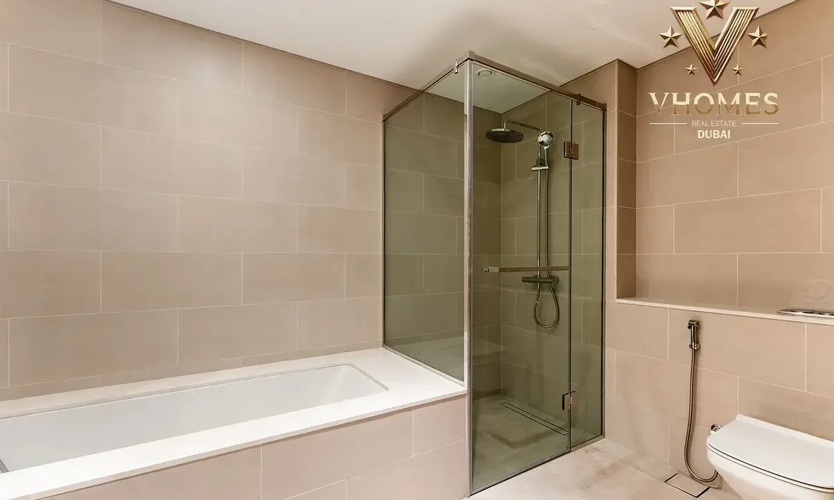 Canal Front Residences 8