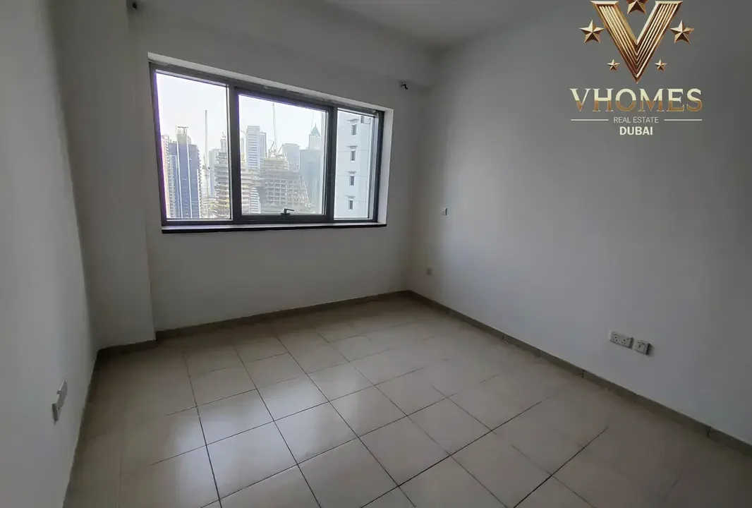 Executive Tower F,11