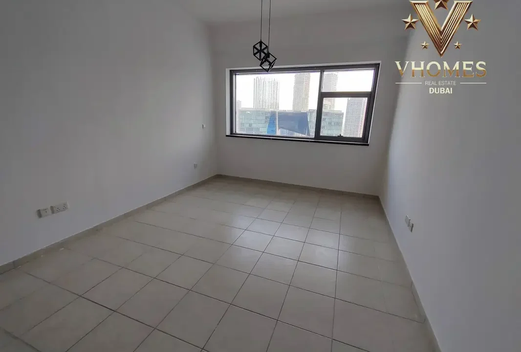 Executive Tower F,12