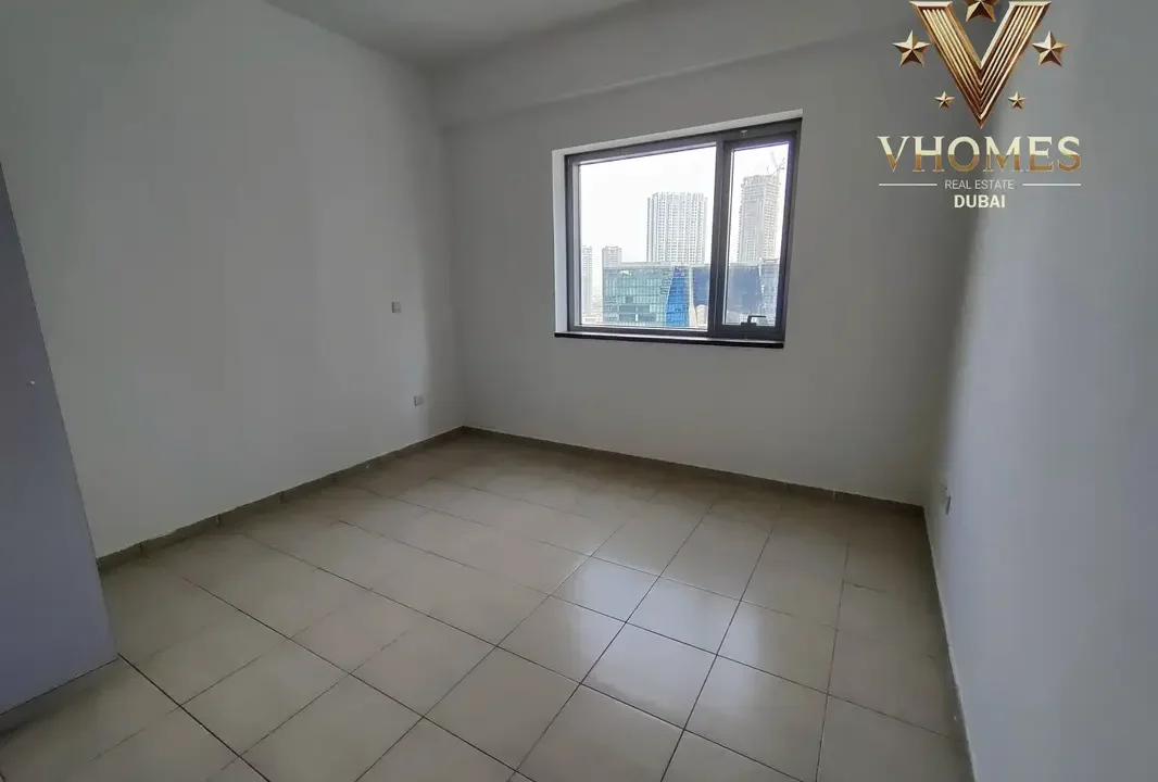 Executive Tower F,14