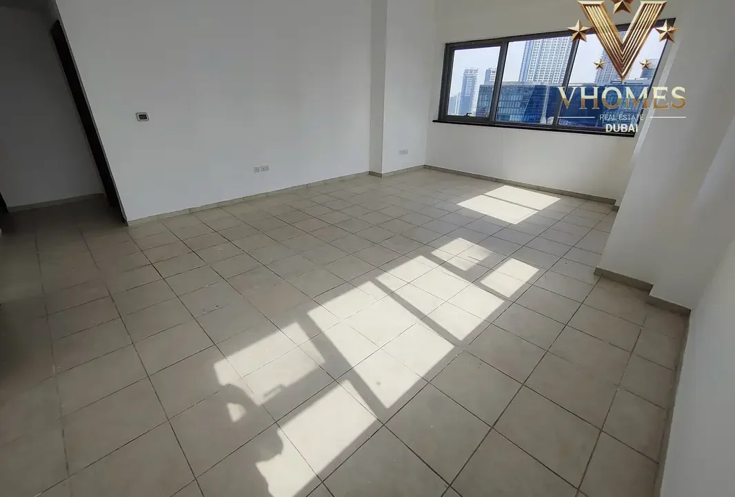 Executive Tower F,18