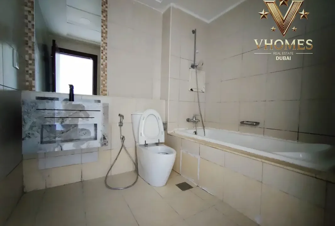 Executive Tower F,24